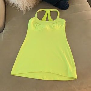 Lululemon tank size 4